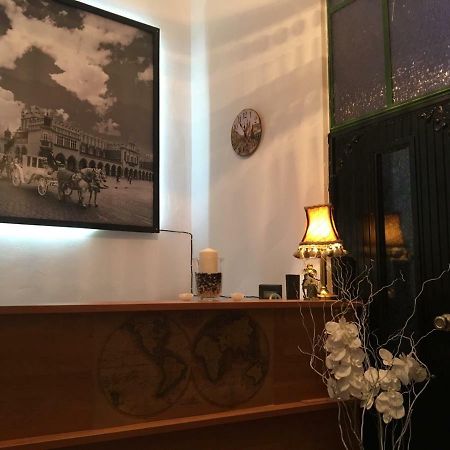 Old Cracow Apartments 크라쿠프 외부 사진