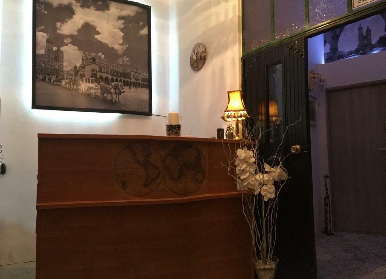Old Cracow Apartments 크라쿠프 외부 사진