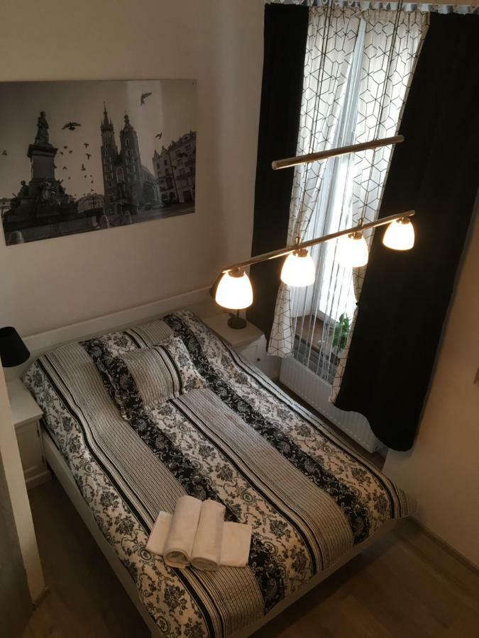Old Cracow Apartments 크라쿠프 외부 사진